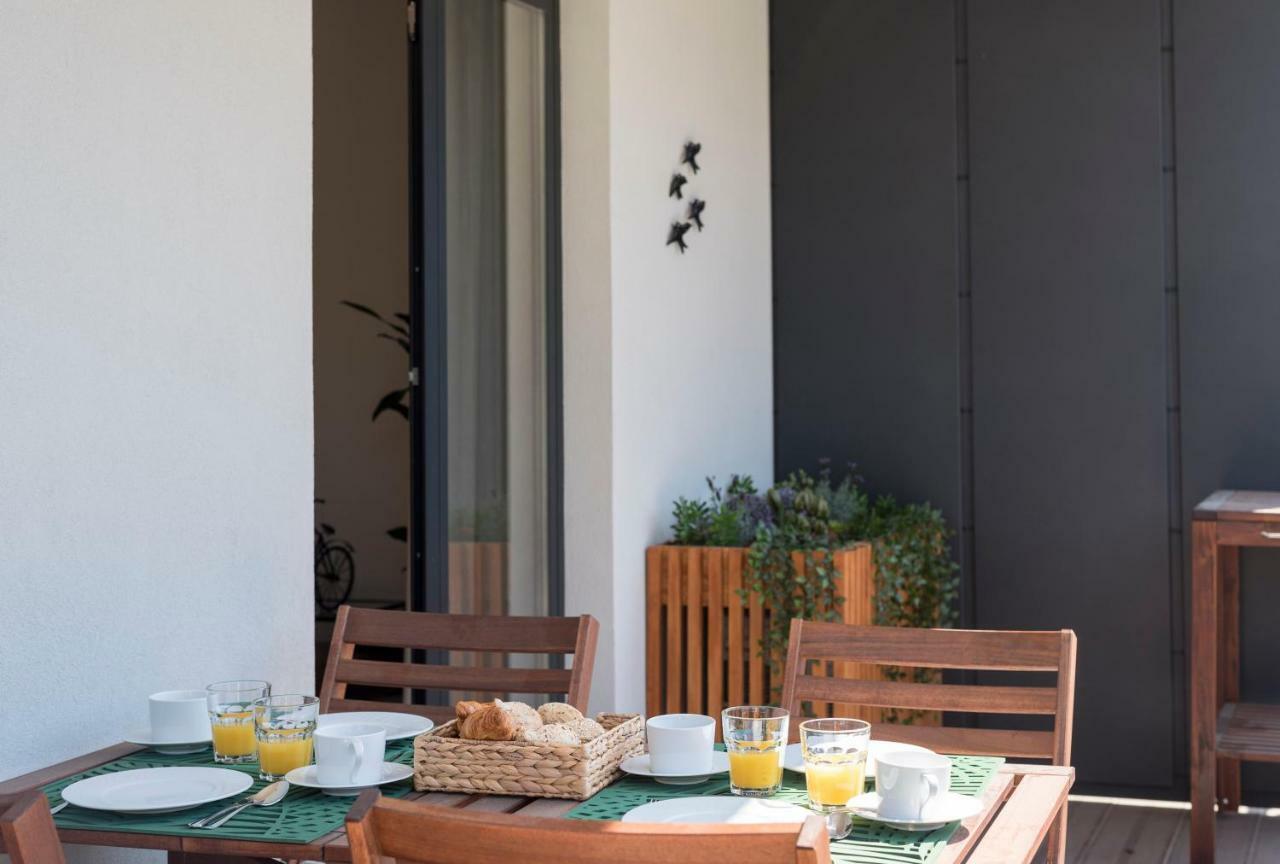 Lovelystay - Downtown Balcony Apartment With Free Parking Πόρτο Εξωτερικό φωτογραφία