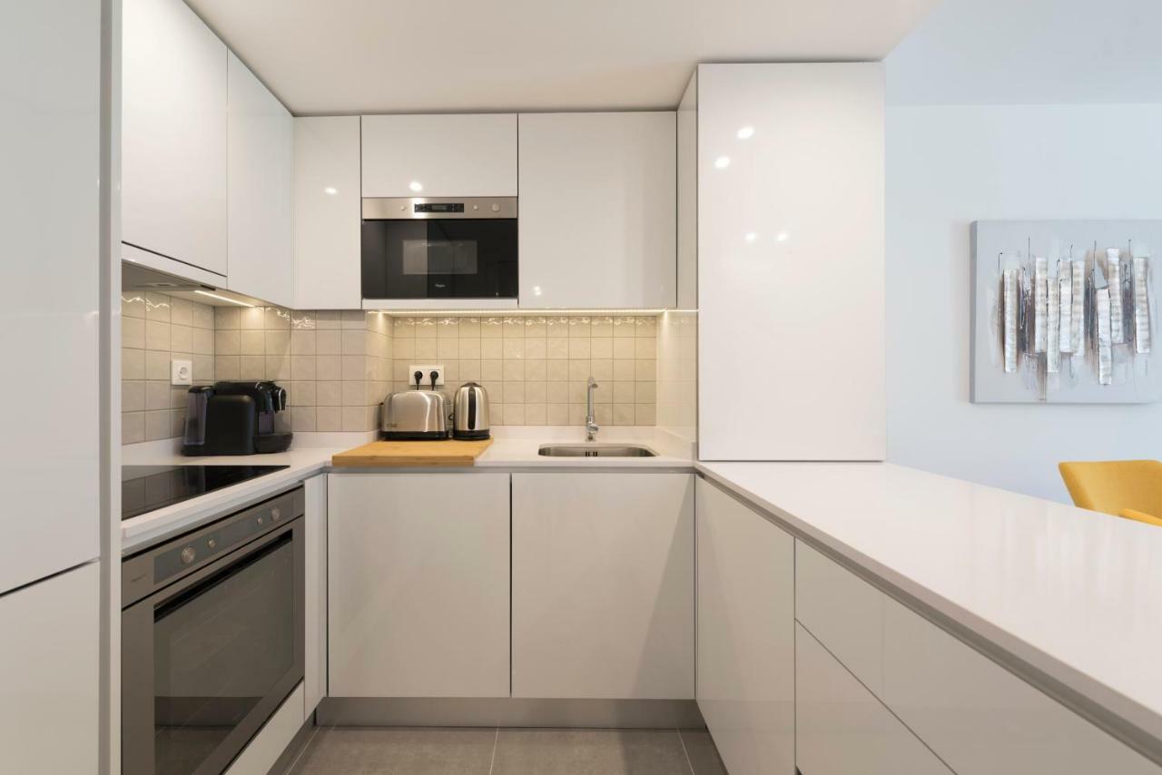 Lovelystay - Downtown Balcony Apartment With Free Parking Πόρτο Εξωτερικό φωτογραφία