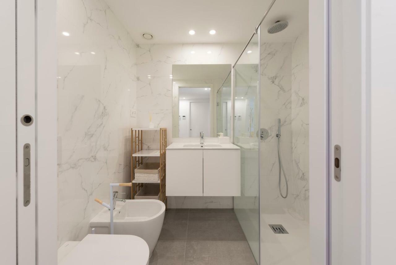 Lovelystay - Downtown Balcony Apartment With Free Parking Πόρτο Εξωτερικό φωτογραφία